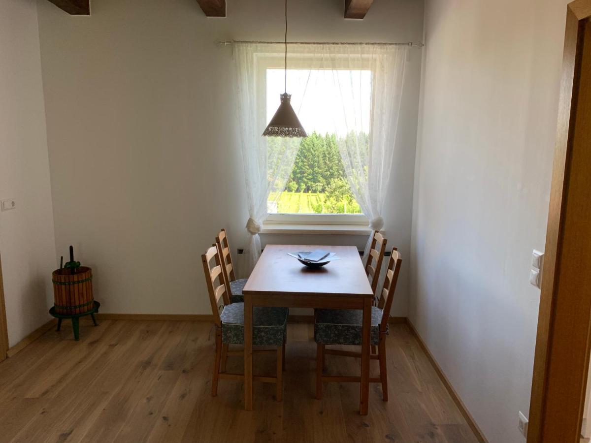 Urlaub Im Weingarten Winten  Luaran gambar